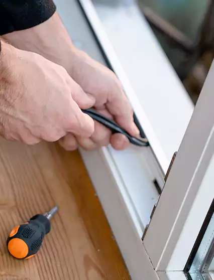 Professional Door Seal Repair Services in Oakland Park, FL